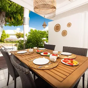 Appartement Cosy Vanille à La Baie Orientale, Cul de Sac
